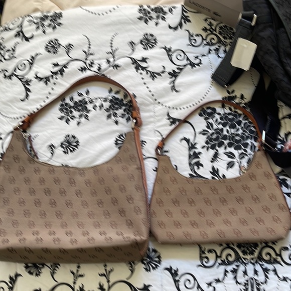 Dooney & Bourke bundle on two bags purses tan canvas used monogram - Picture 4 of 12